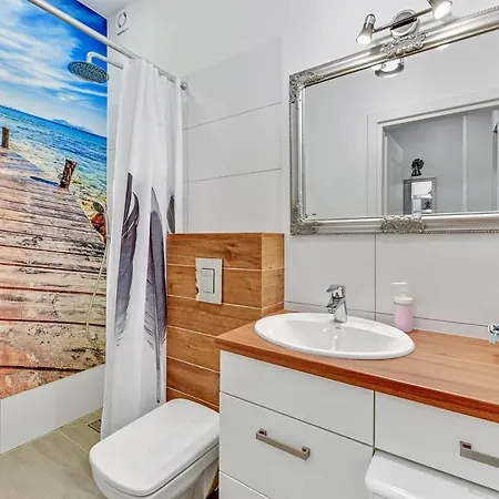 K2018 Mezzo Grand Tourist Apartment Gdansk
